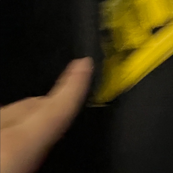 Fluide Black and Yellow Men's Swim Hybrid - Picture 3 of 4